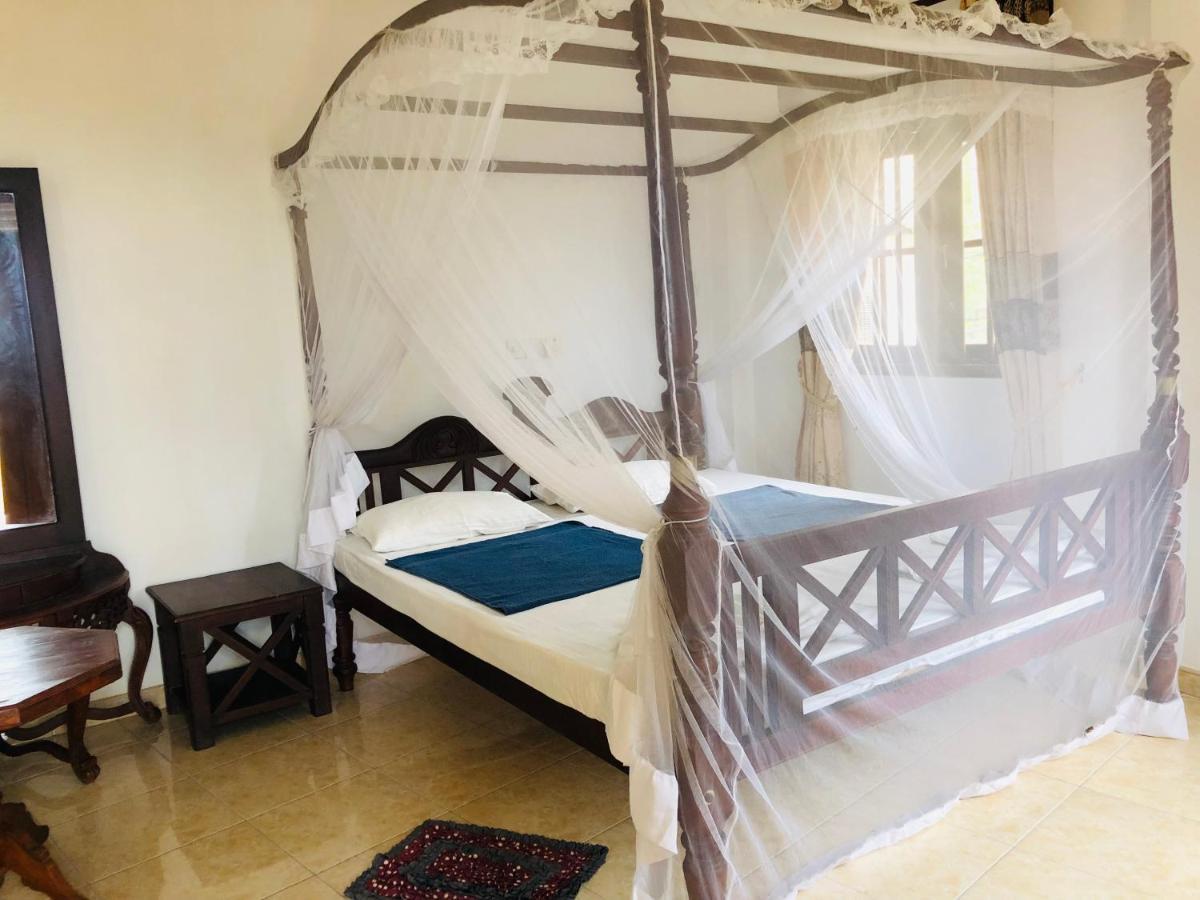 Blue Sea View Bed & Breakfast Unawatuna Bagian luar foto