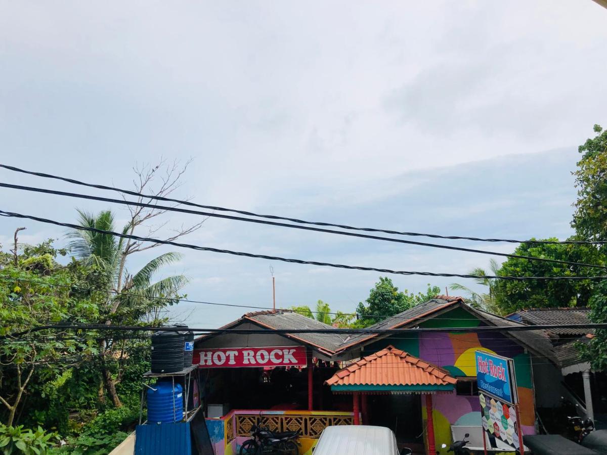 Blue Sea View Bed & Breakfast Unawatuna Bagian luar foto