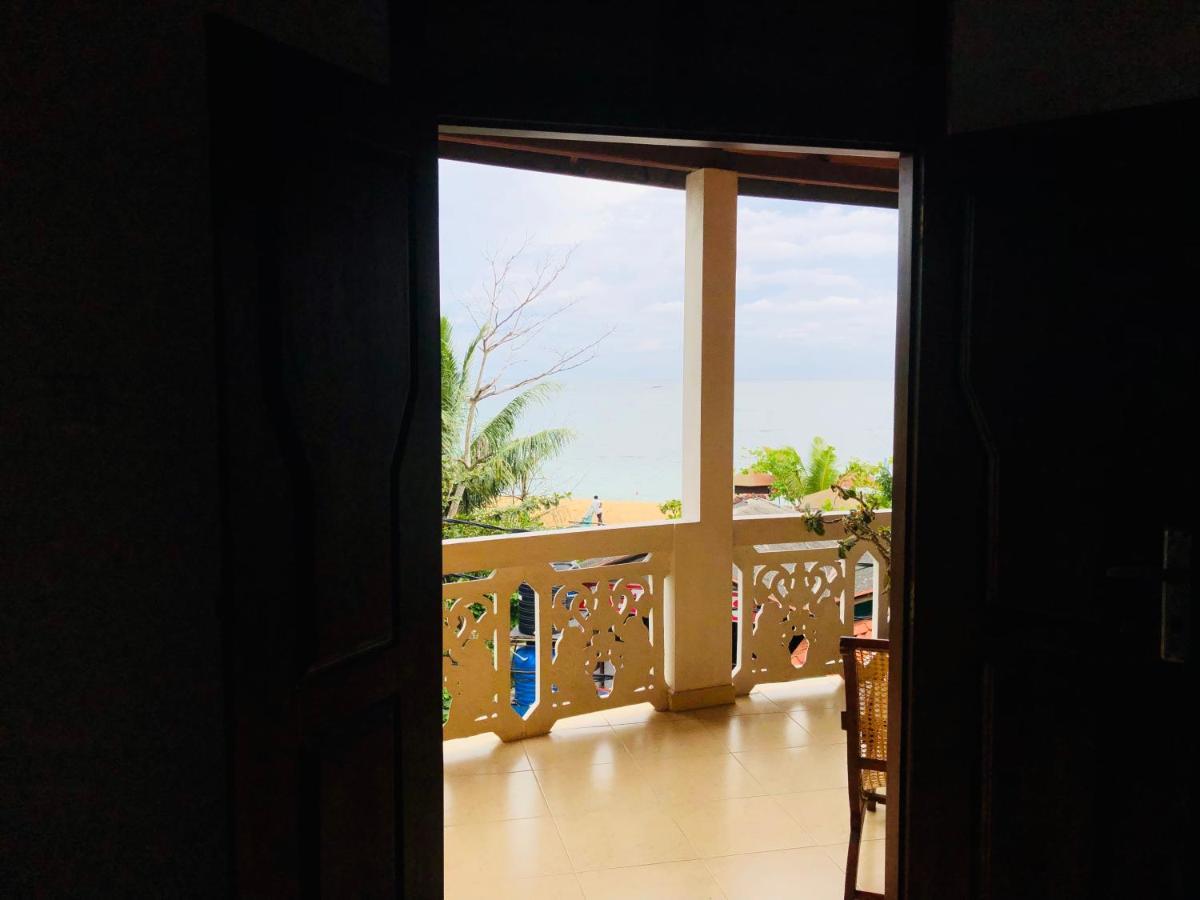Blue Sea View Bed & Breakfast Unawatuna Bagian luar foto